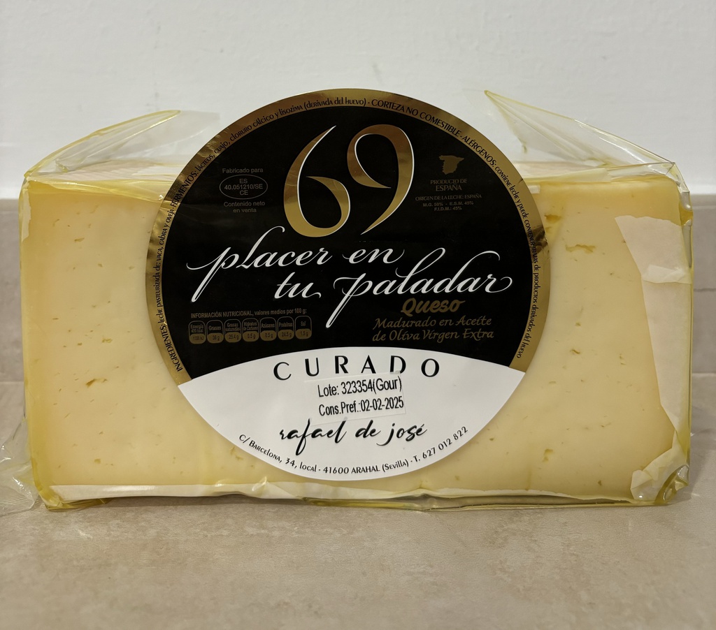 Queso curado 69